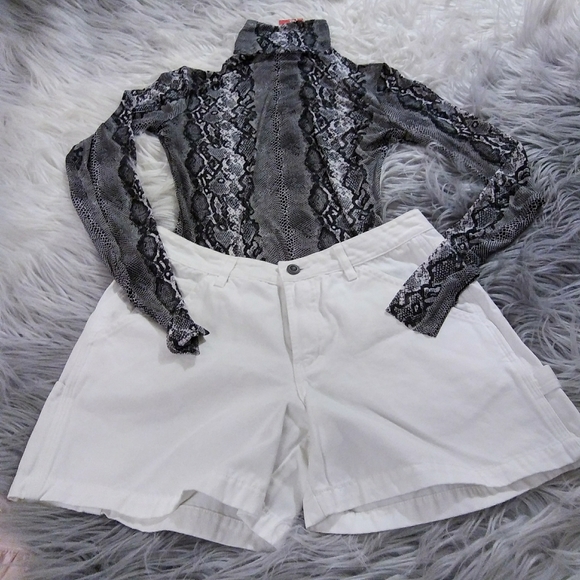 New Snakeskin Print Turtleneck - Picture 7 of 9